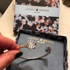 Lucky Brand hammered silver cuff leaf pattern
